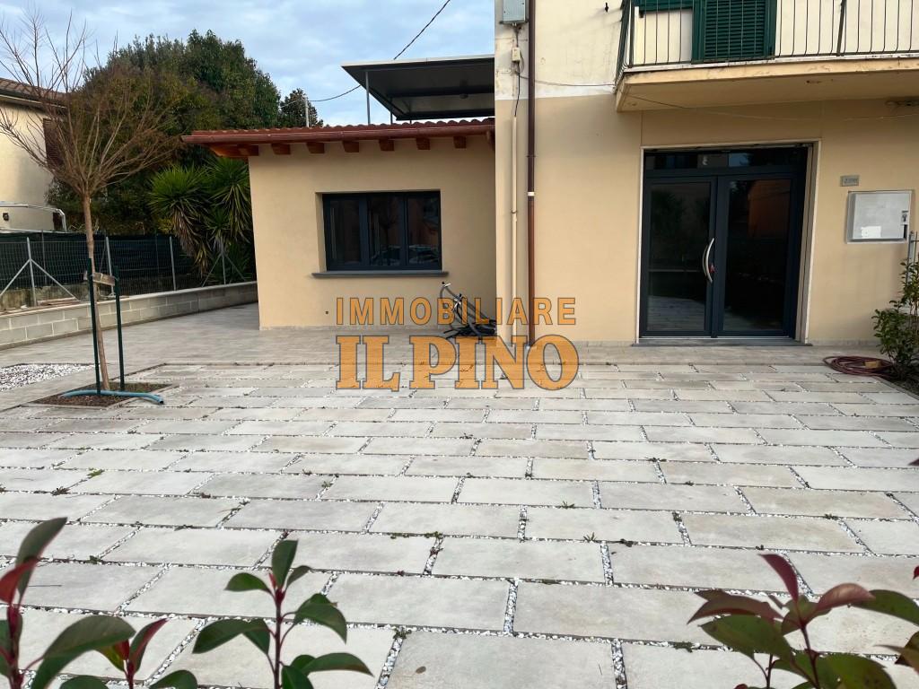 Locale commerciale ristrutturata, Cascina badia