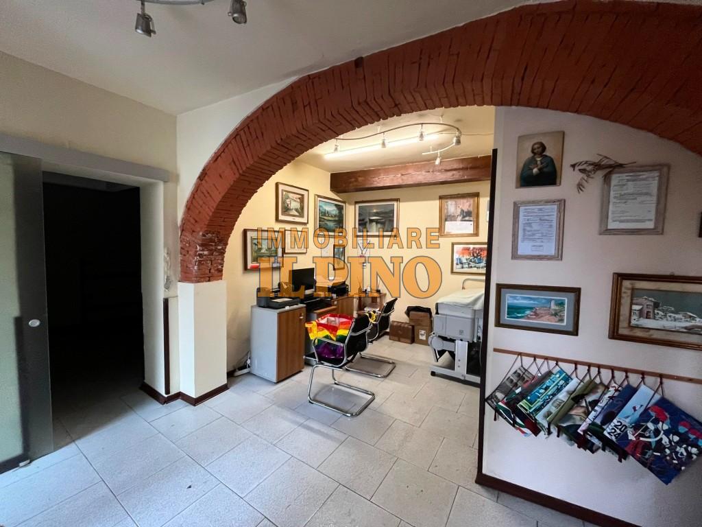 Locale commerciale in affitto, Cascina casciavola