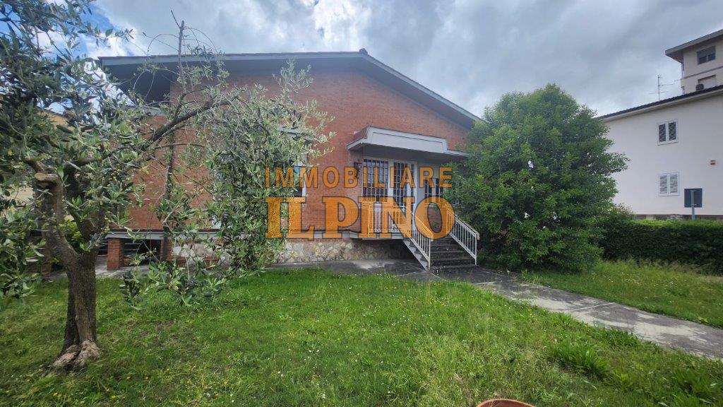 Casa indipendente con giardino, Calcinaia fornacette