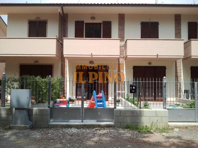 Villa con giardino, Castelfranco di Sotto villa campanile