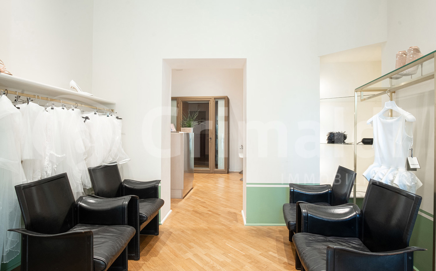 Negozio classe A1 a Marigliano