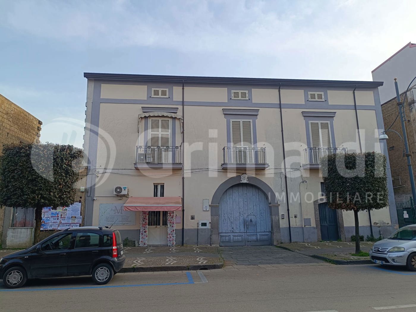 Stabile/Palazzo in vendita a Brusciano