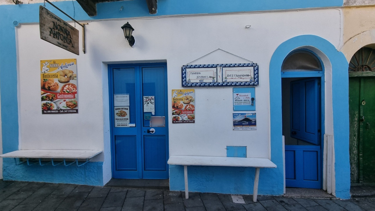 Negozio in vendita a Lipari