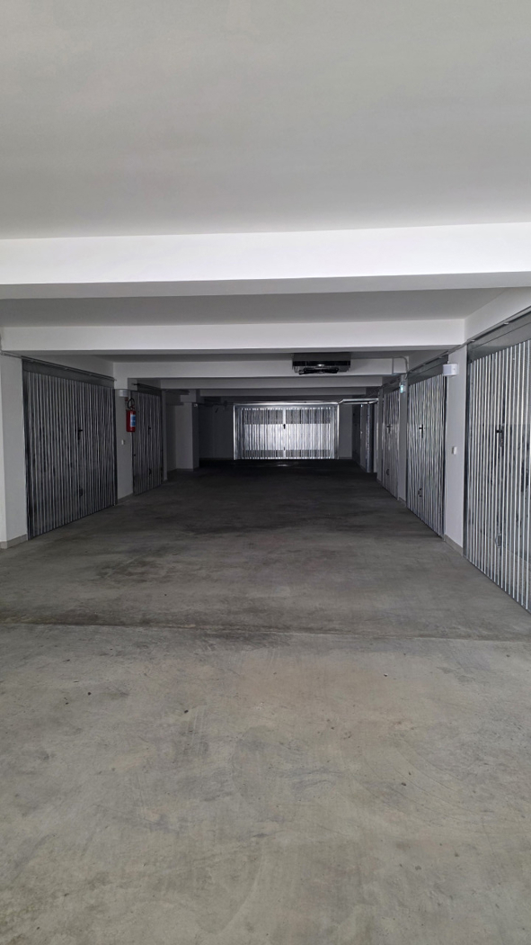 Box/Garage 30mq in vendita a Milazzo