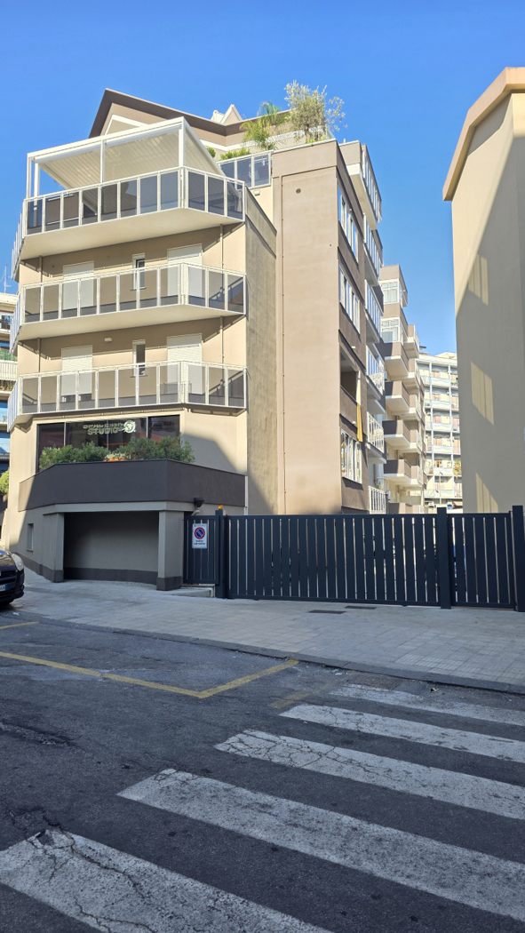 Box/Garage 30mq in vendita a Milazzo