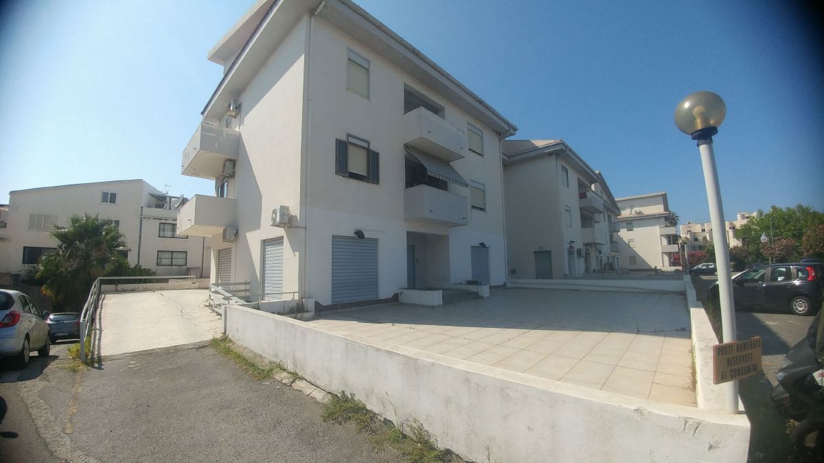 Attivit commerciale in vendita a Milazzo