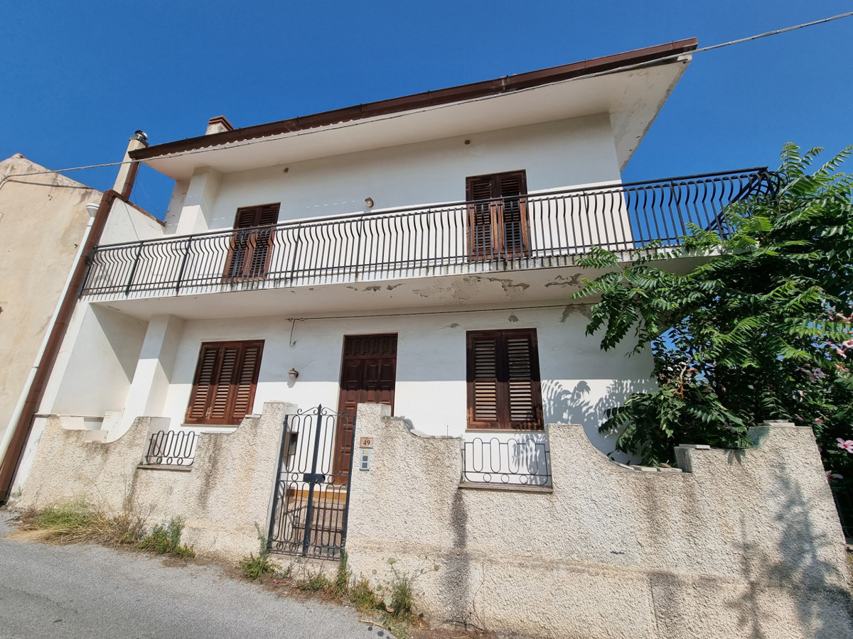 Villa con giardino a Milazzo