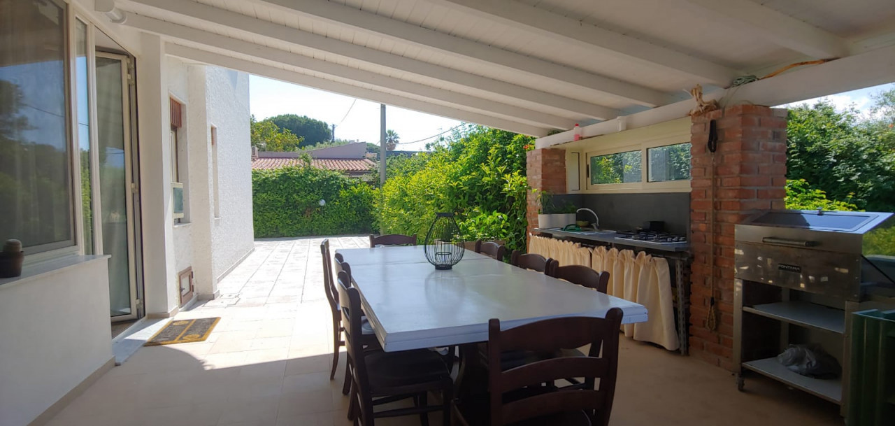 Casa indipendente con giardino a Milazzo