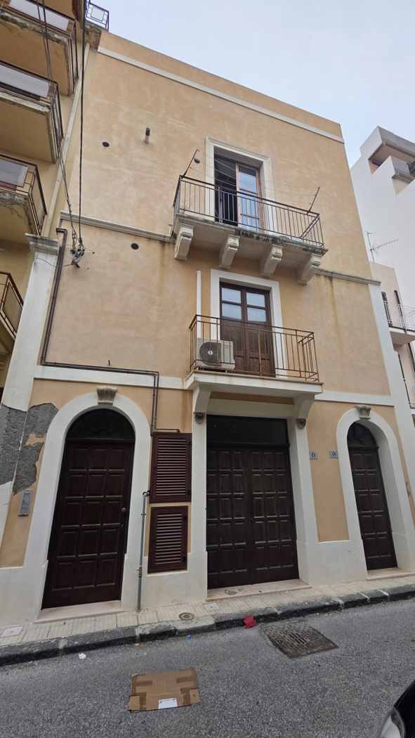 Quadrilocale ristrutturato a Milazzo