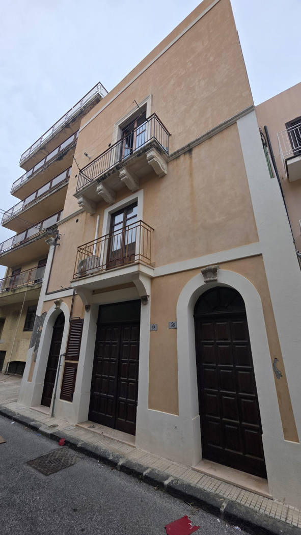 Quadrilocale ristrutturato a Milazzo