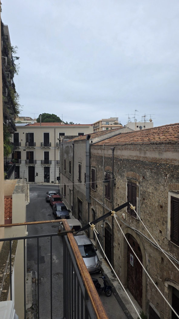 Quadrilocale ristrutturato a Milazzo