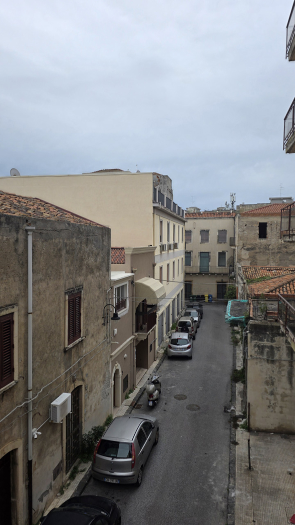 Quadrilocale ristrutturato a Milazzo