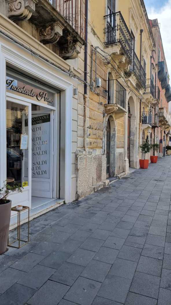 Negozio in affitto a Milazzo