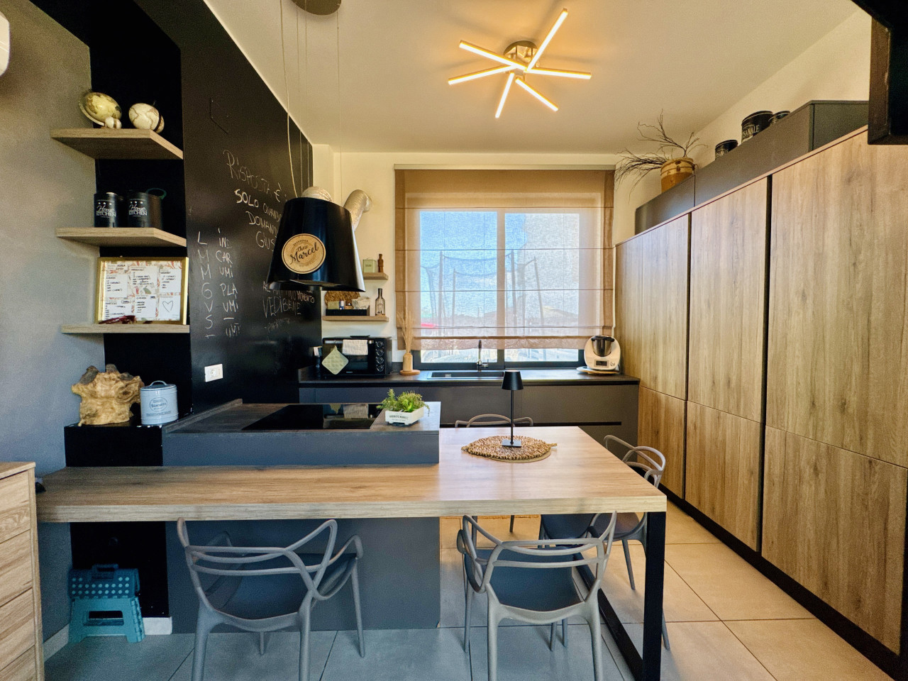 Casa indipendente con box doppio a Milazzo