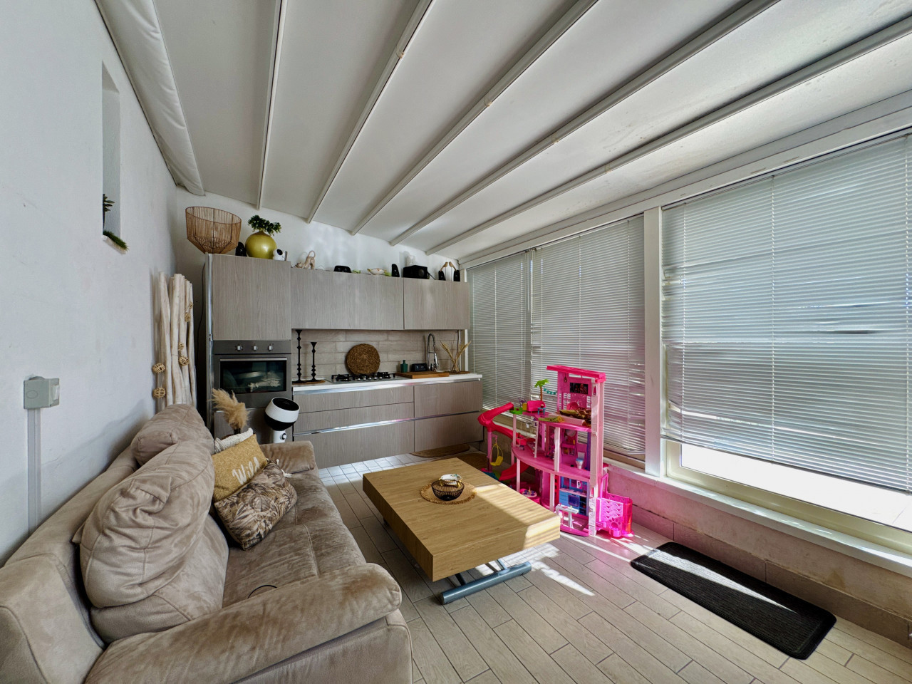 Casa indipendente con box doppio a Milazzo