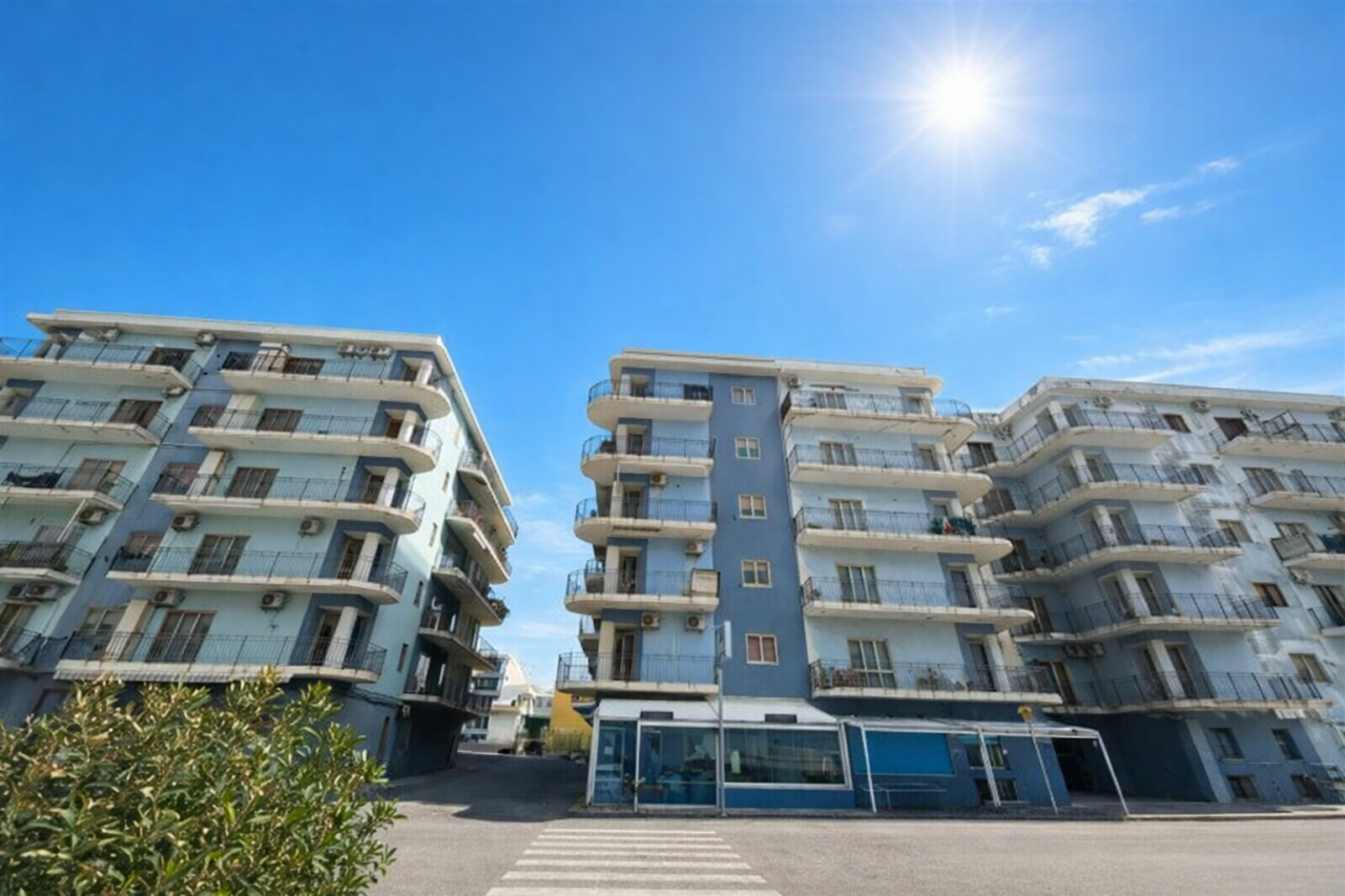 Negozio vista mare a Milazzo