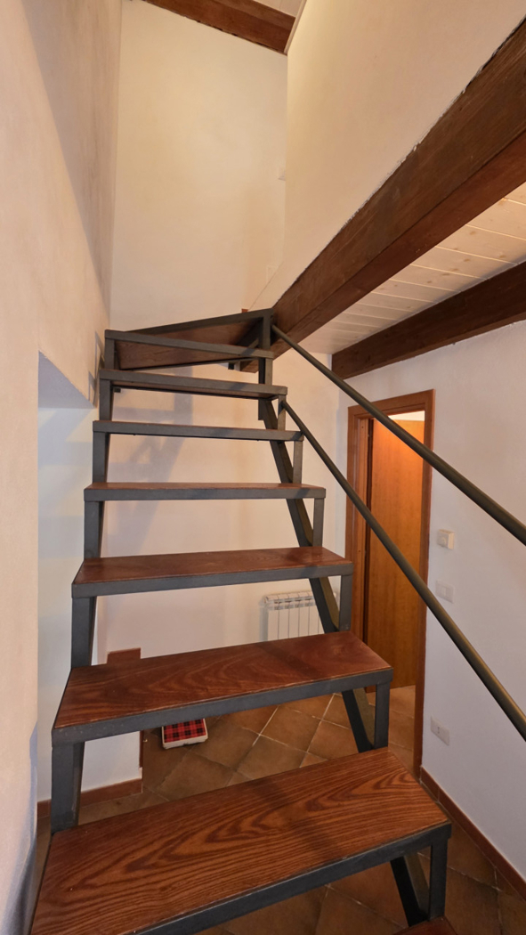 Casa indipendente ristrutturata a Basic�