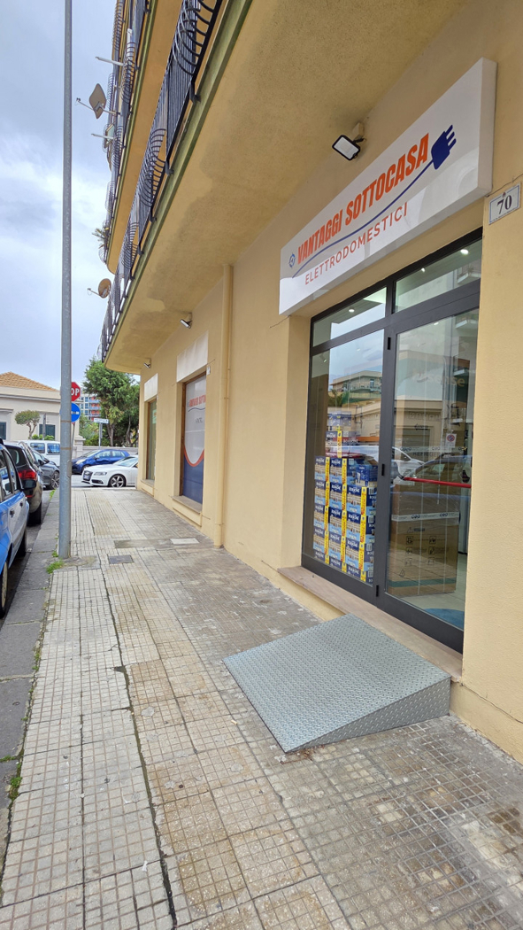 Negozio ristrutturato a Milazzo