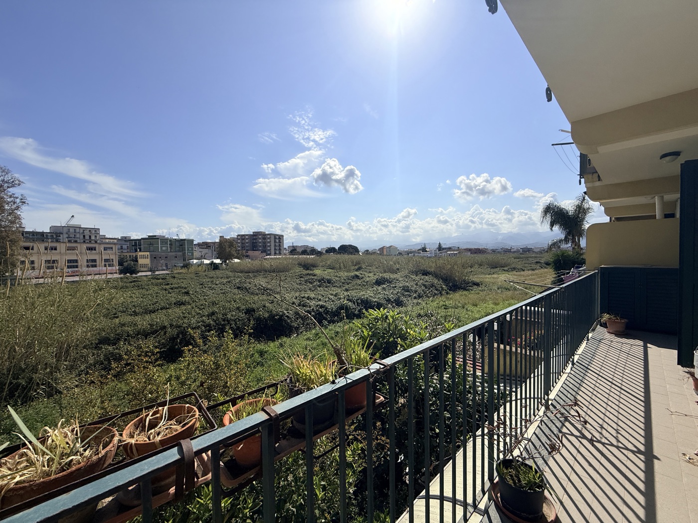 Trilocale con box a Milazzo