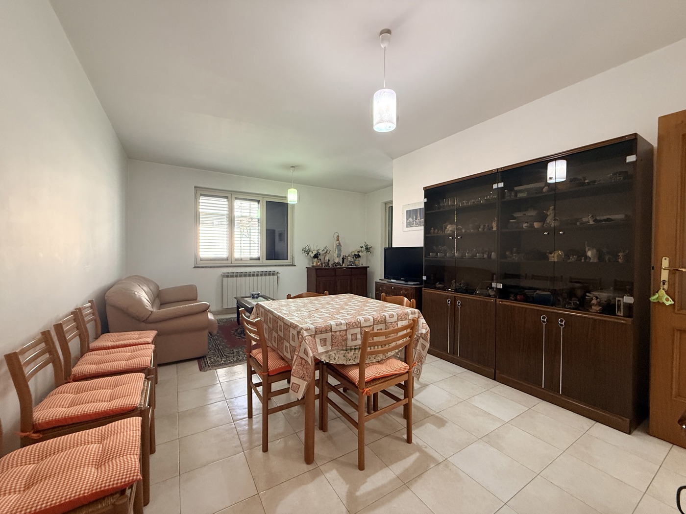 Trilocale con box a Milazzo