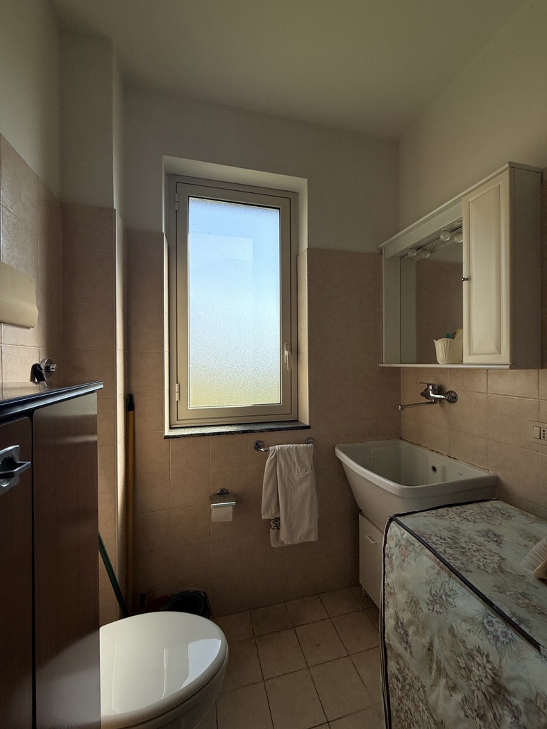 Trilocale con box a Milazzo