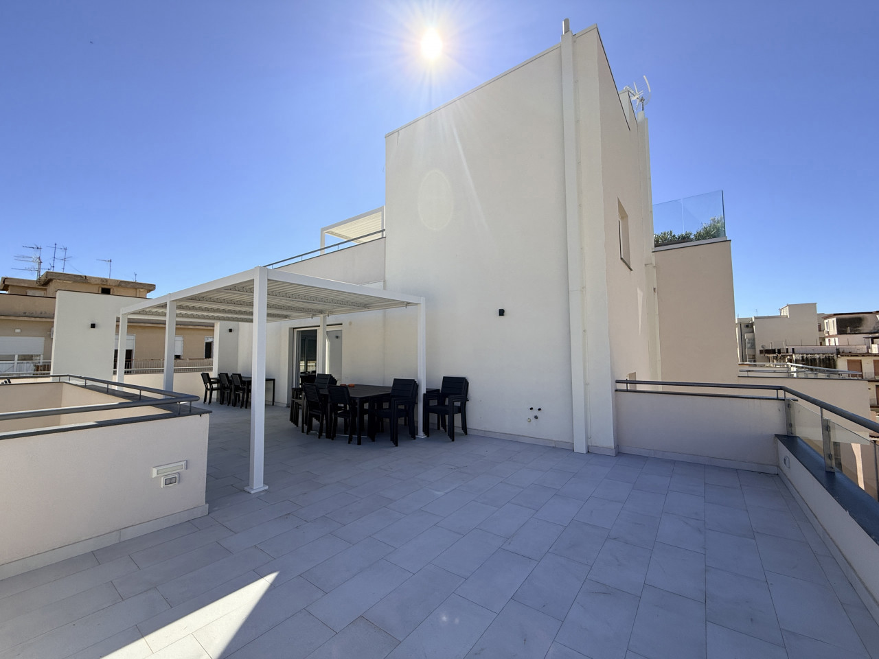 Attico con box a Milazzo