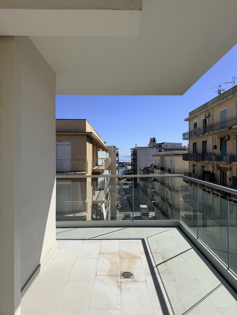 Attico con box a Milazzo