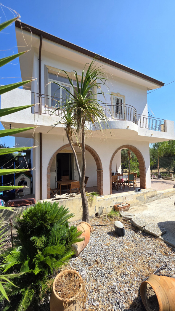 Villa con giardino a Milazzo