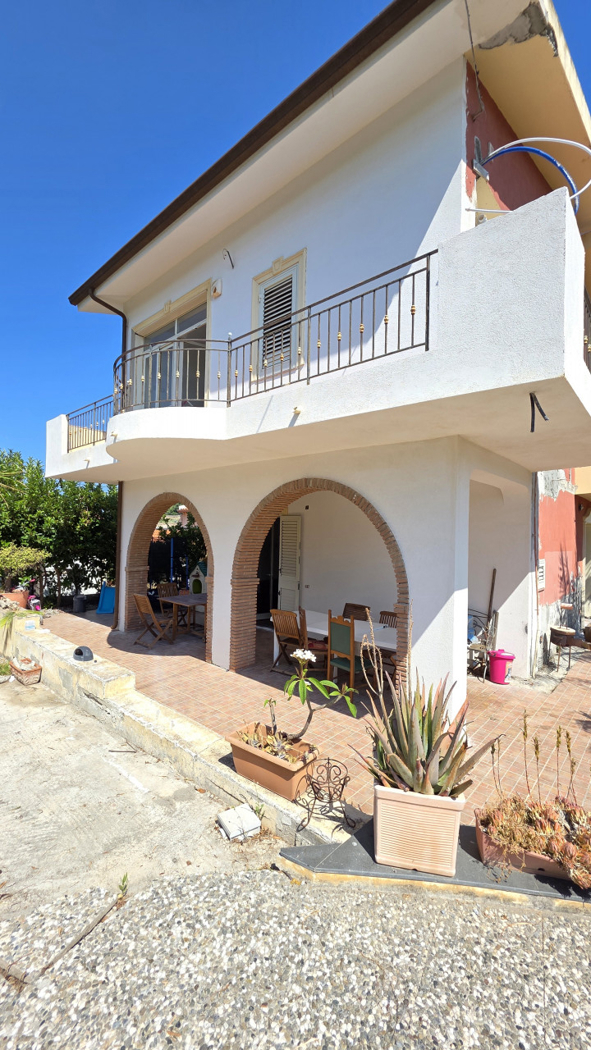 Villa con giardino a Milazzo