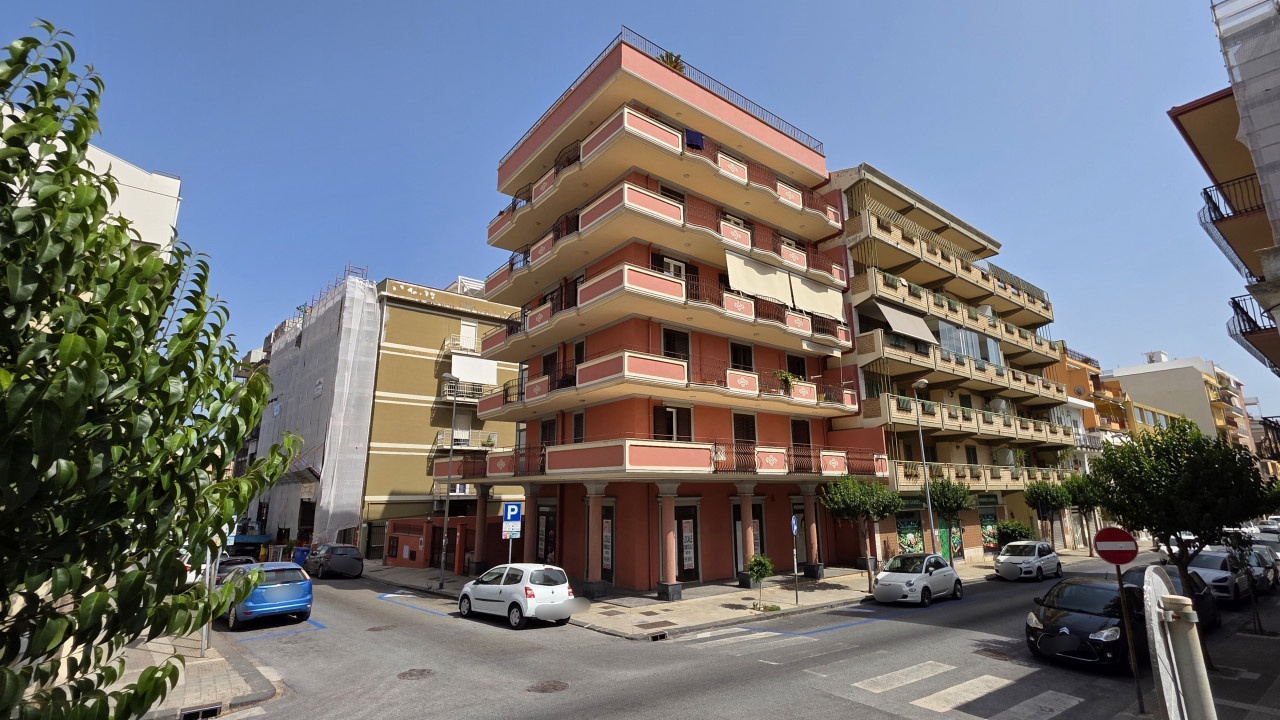Trilocale ristrutturato a Milazzo