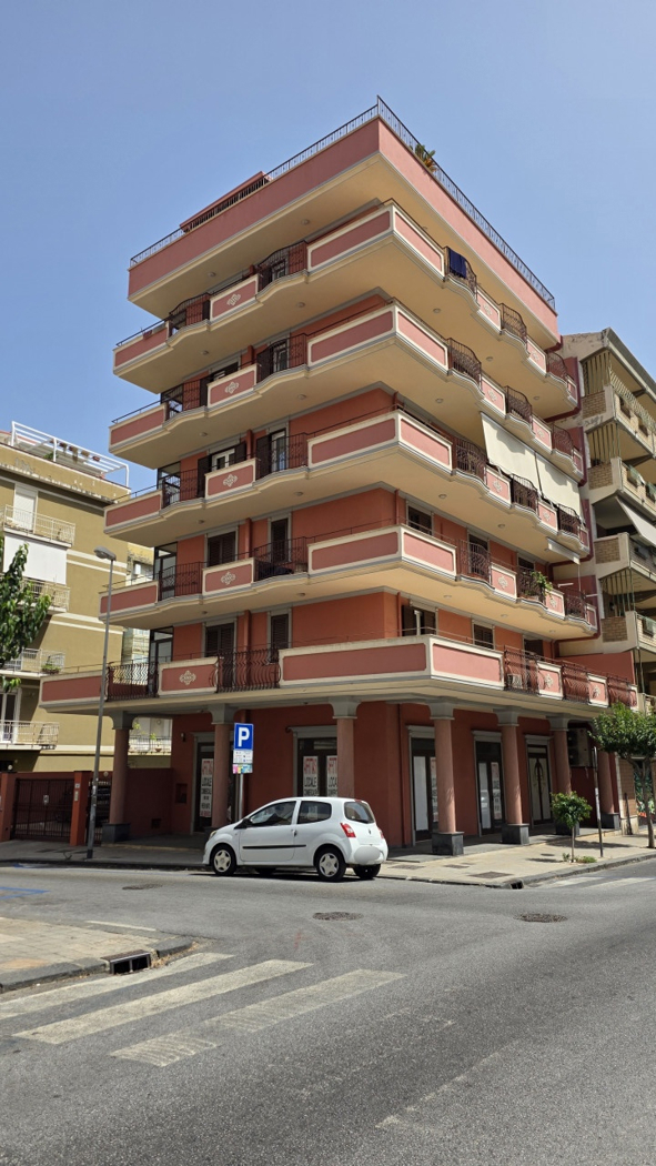 Trilocale ristrutturato a Milazzo