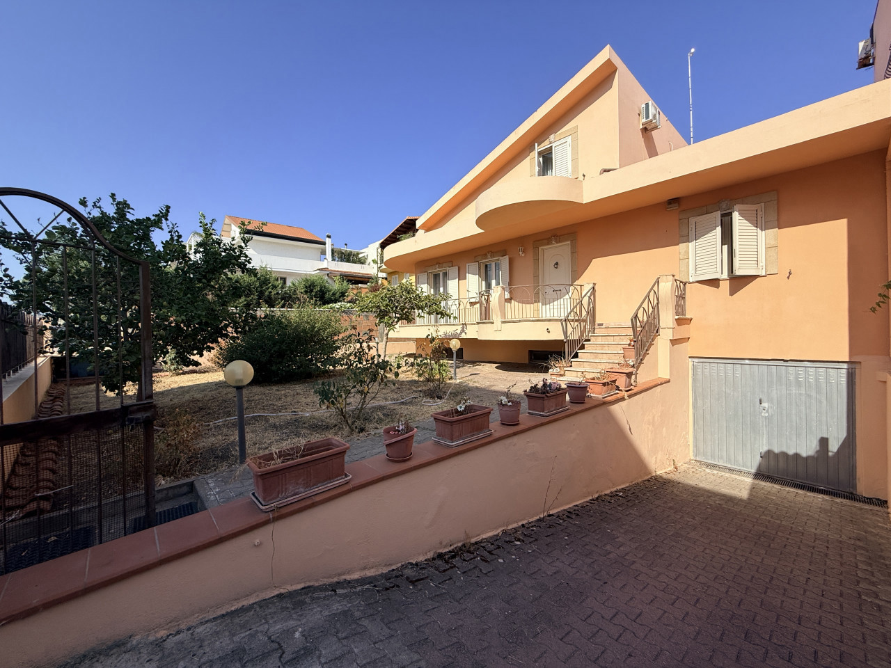 Villa con giardino a Milazzo