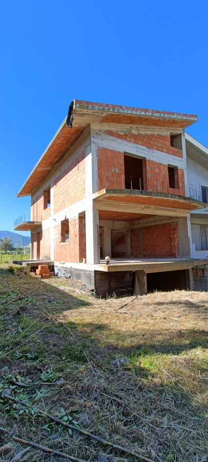 Villa Bifamiliare con giardino a Milazzo
