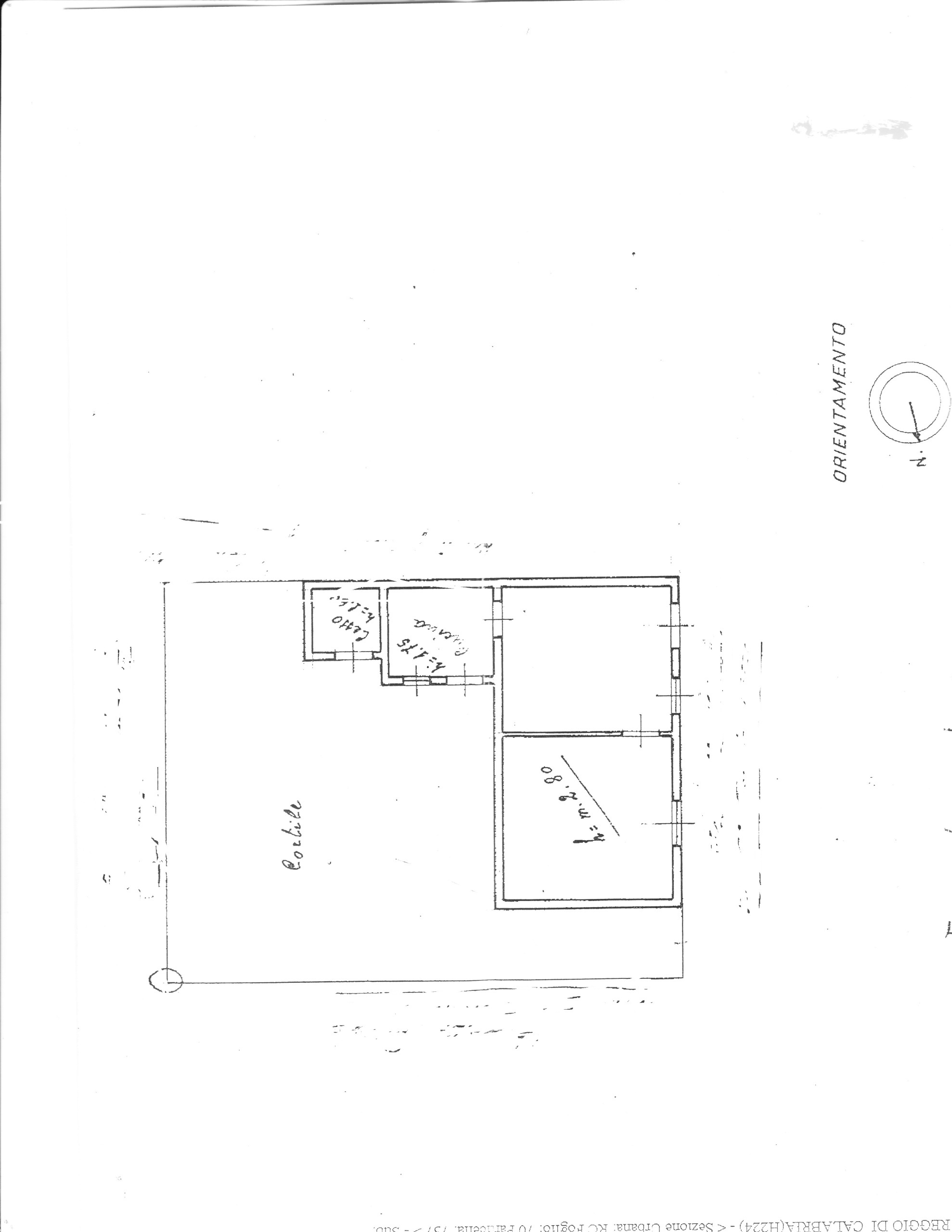 Appartamento da ristrutturare in via caserta crocevia 21, Reggio Calabria