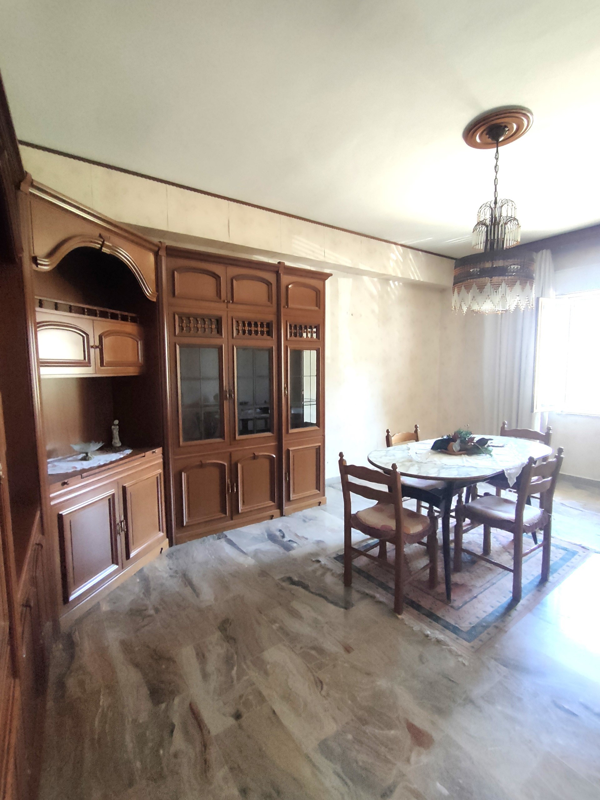 Trilocale da ristrutturare a Bova Marina