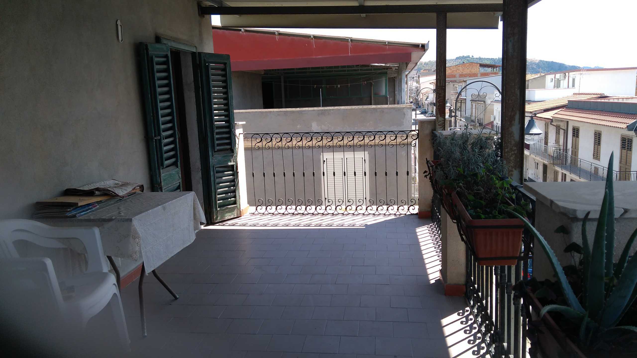 Casa indipendente in vendita in corso umberto, Bova Marina