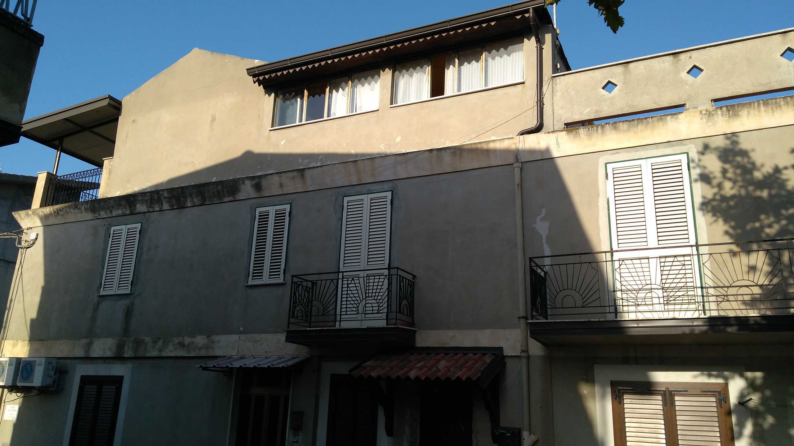 Casa indipendente in vendita in corso umberto, Bova Marina