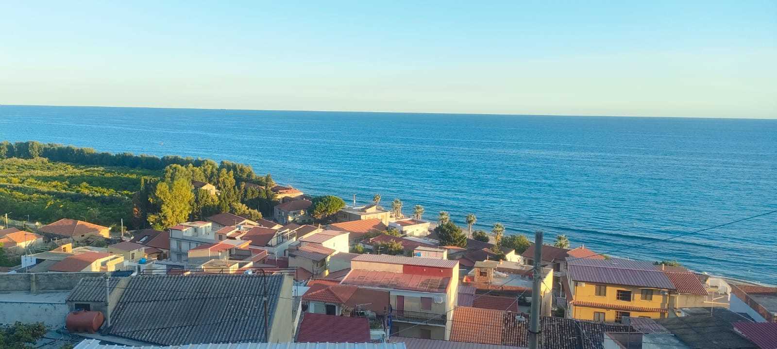 Appartamento da ristrutturare in via agrillei 2, Palizzi