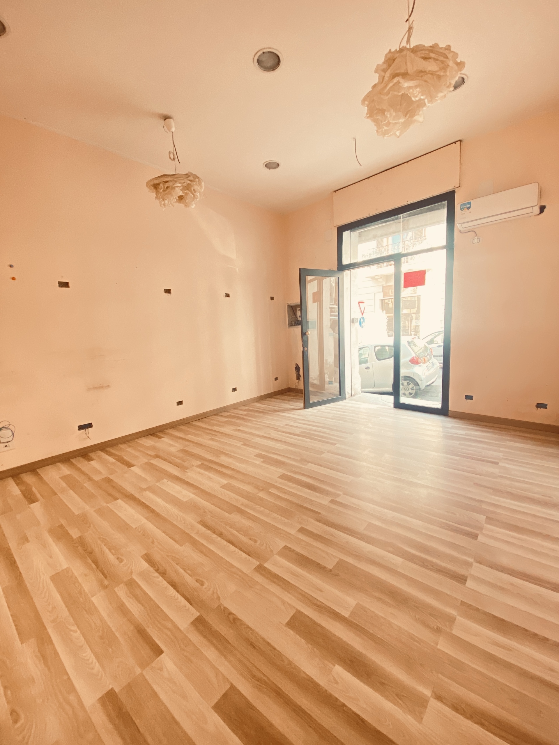 Locale commerciale in affitto in via cuzzocrea 4, Reggio Calabria