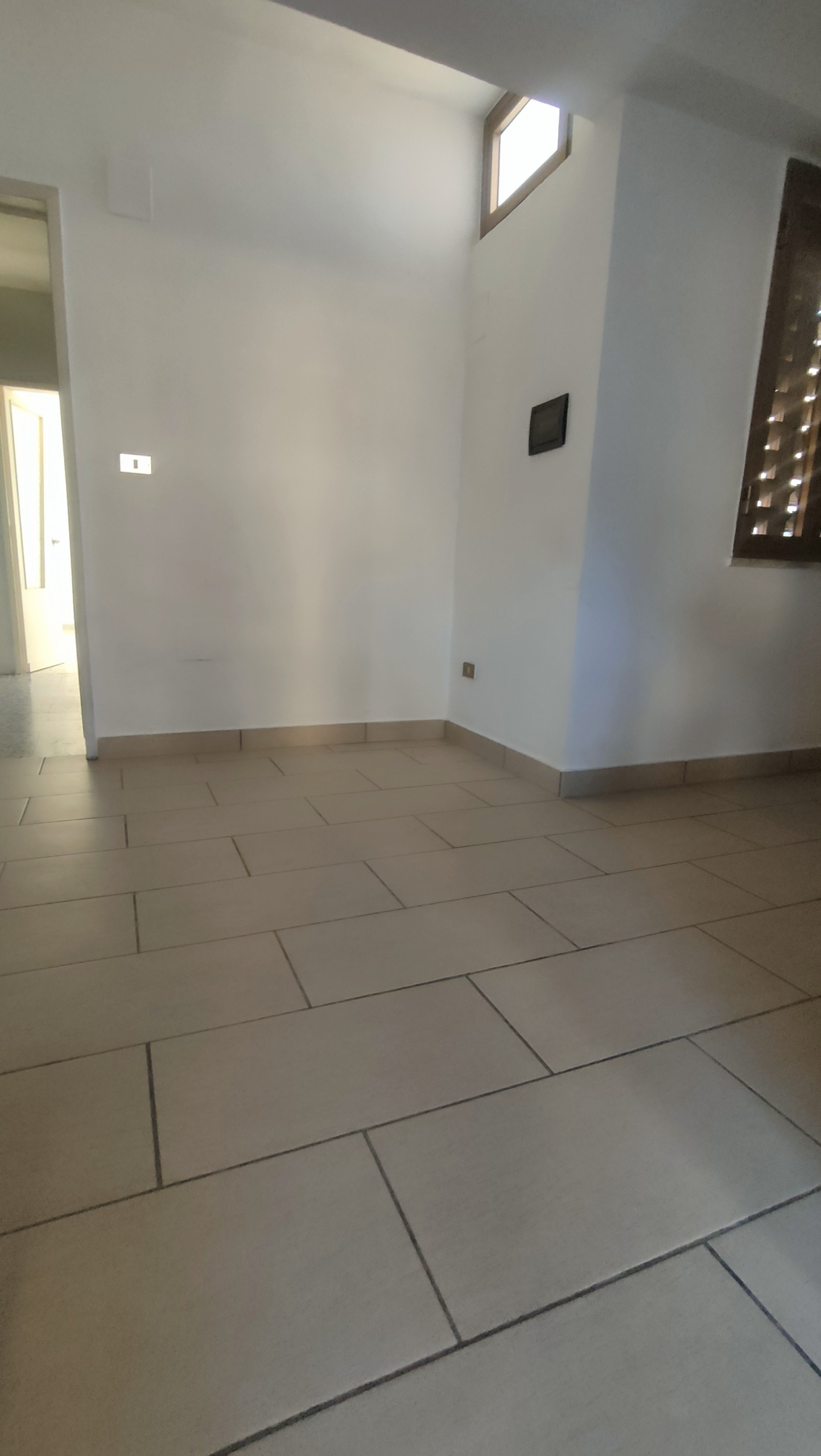 Quadrilocale in vendita in via ciccarello 5, Reggio Calabria