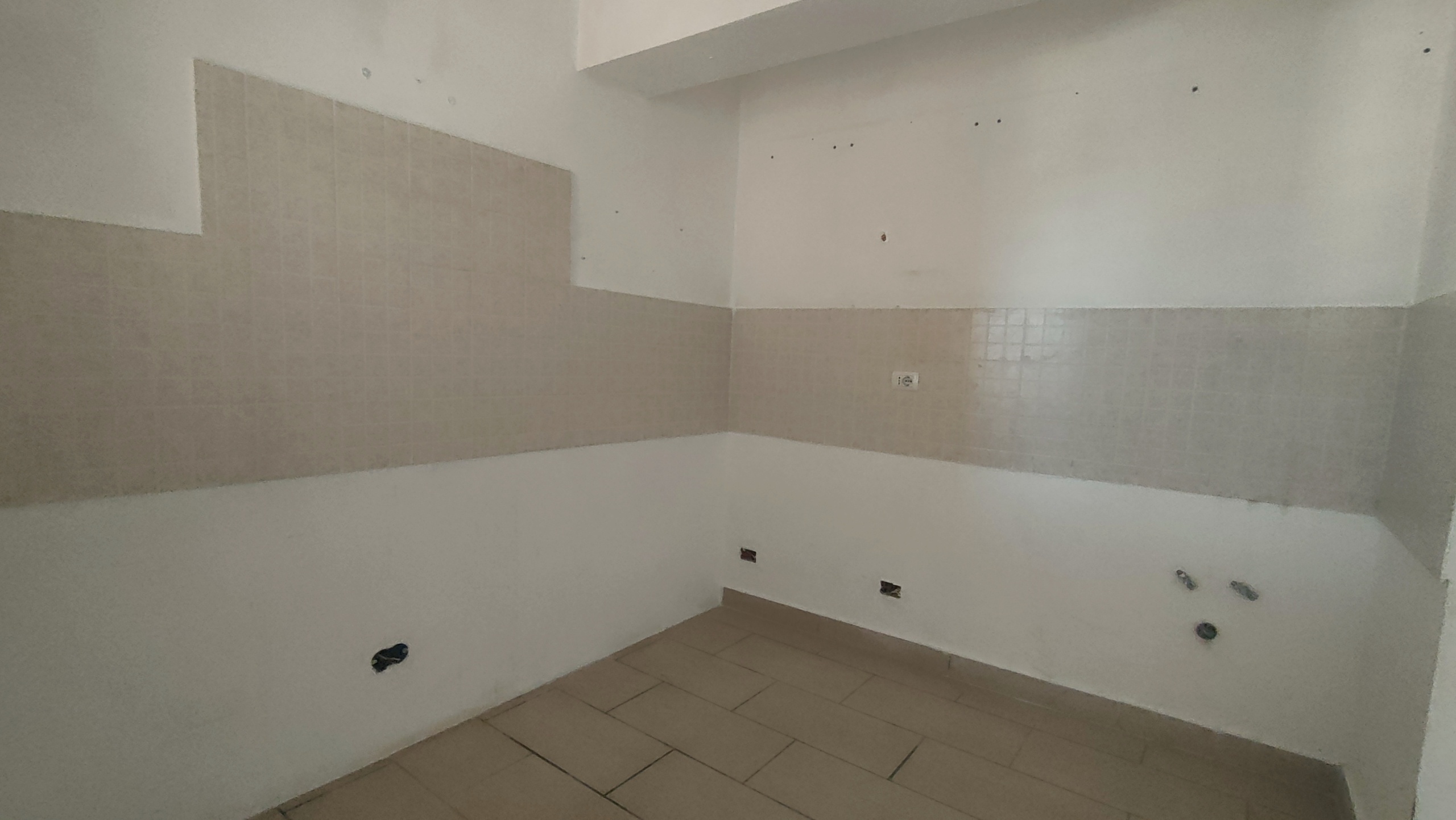 Quadrilocale in vendita in via ciccarello 5, Reggio Calabria