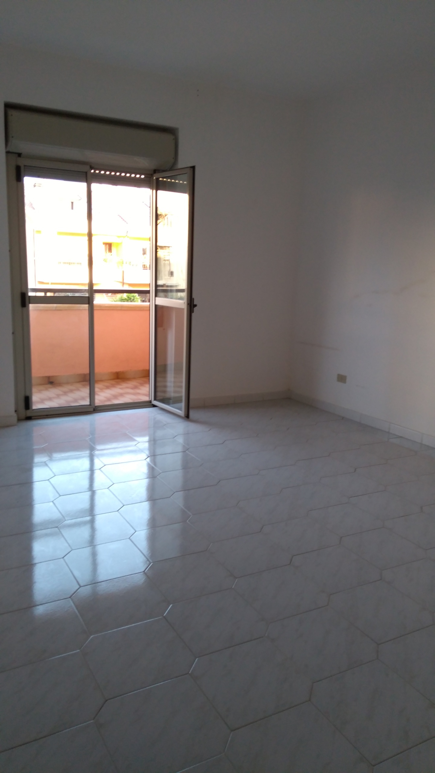 Bilocale in affitto in via trapezzoli sud san gregorio 40, Reggio Calabria