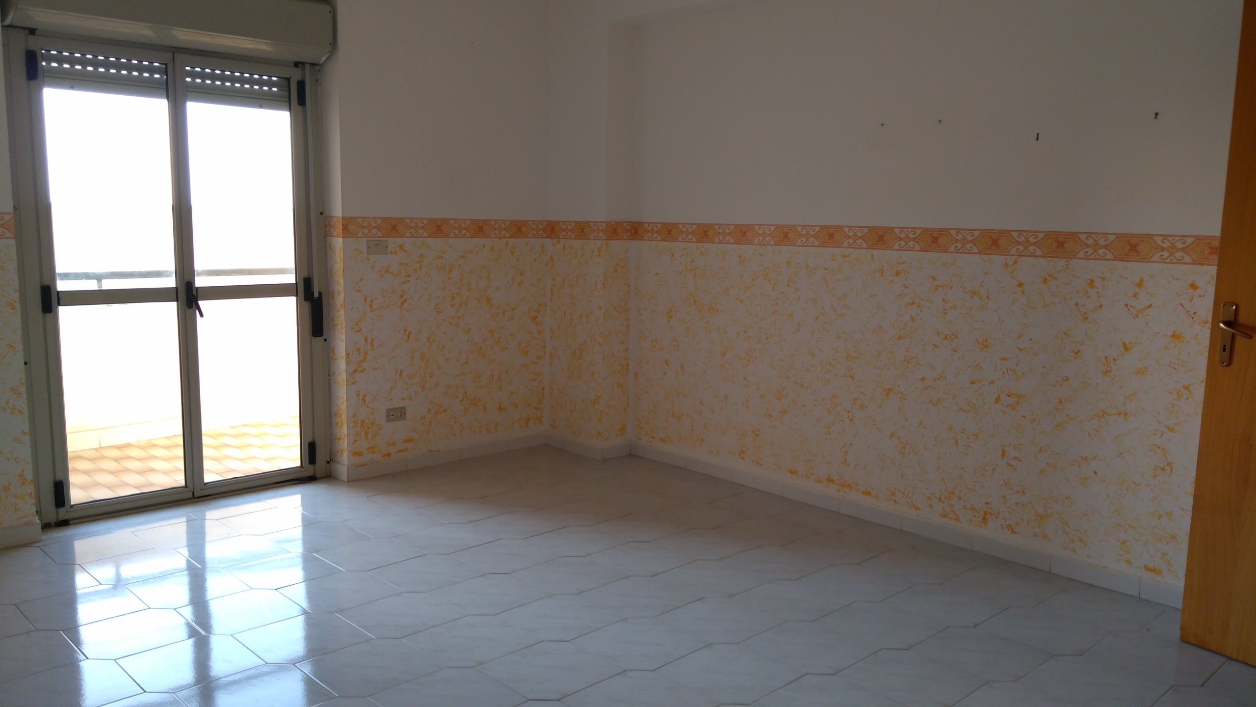 Bilocale in affitto in via trapezzoli sud san gregorio 40, Reggio Calabria