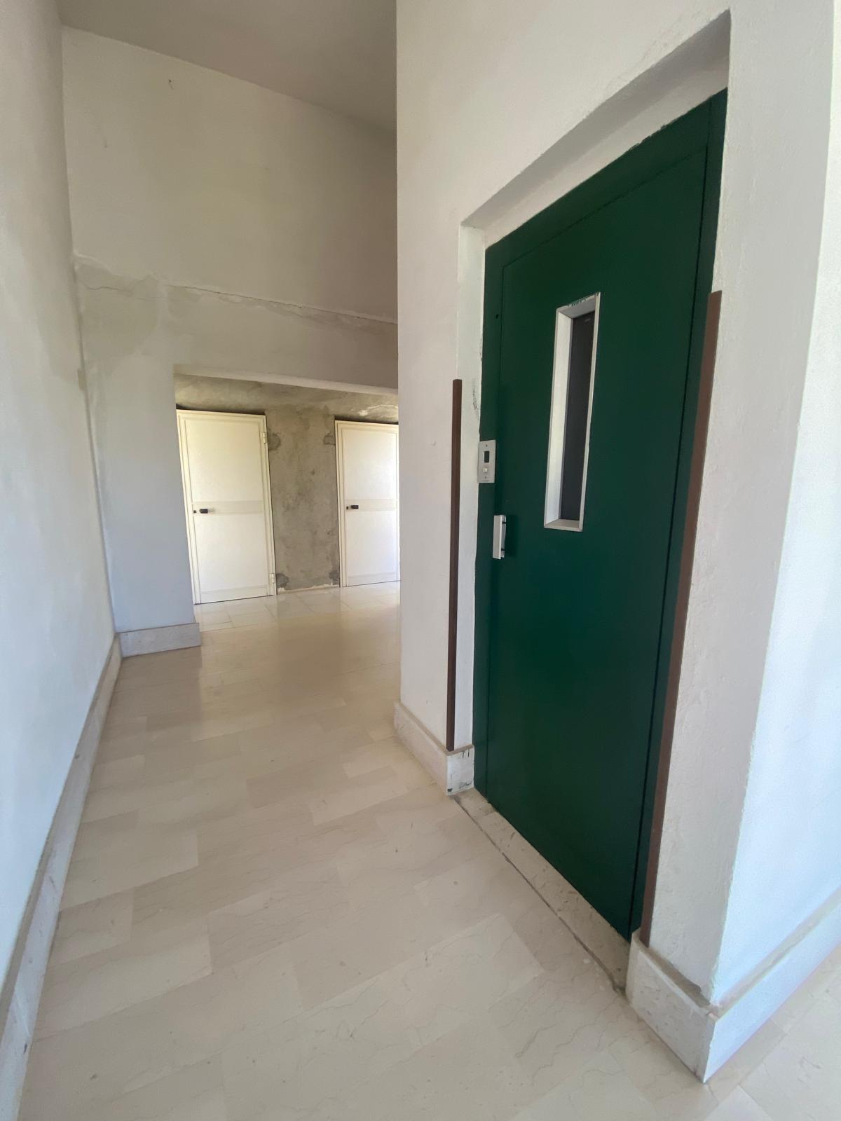 Appartamento in vendita in viale aldo moro 15, Bova Marina