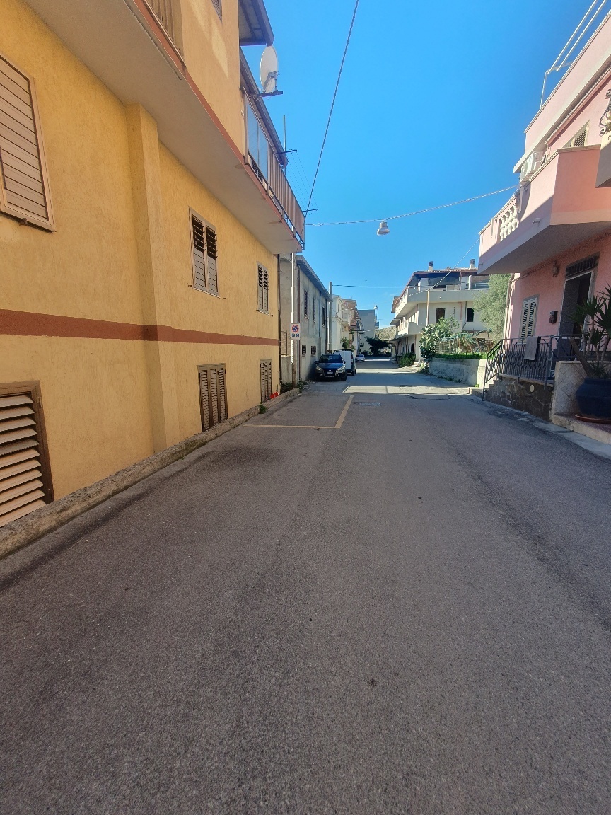 Bilocale in affitto in via oratorio, Bova Marina
