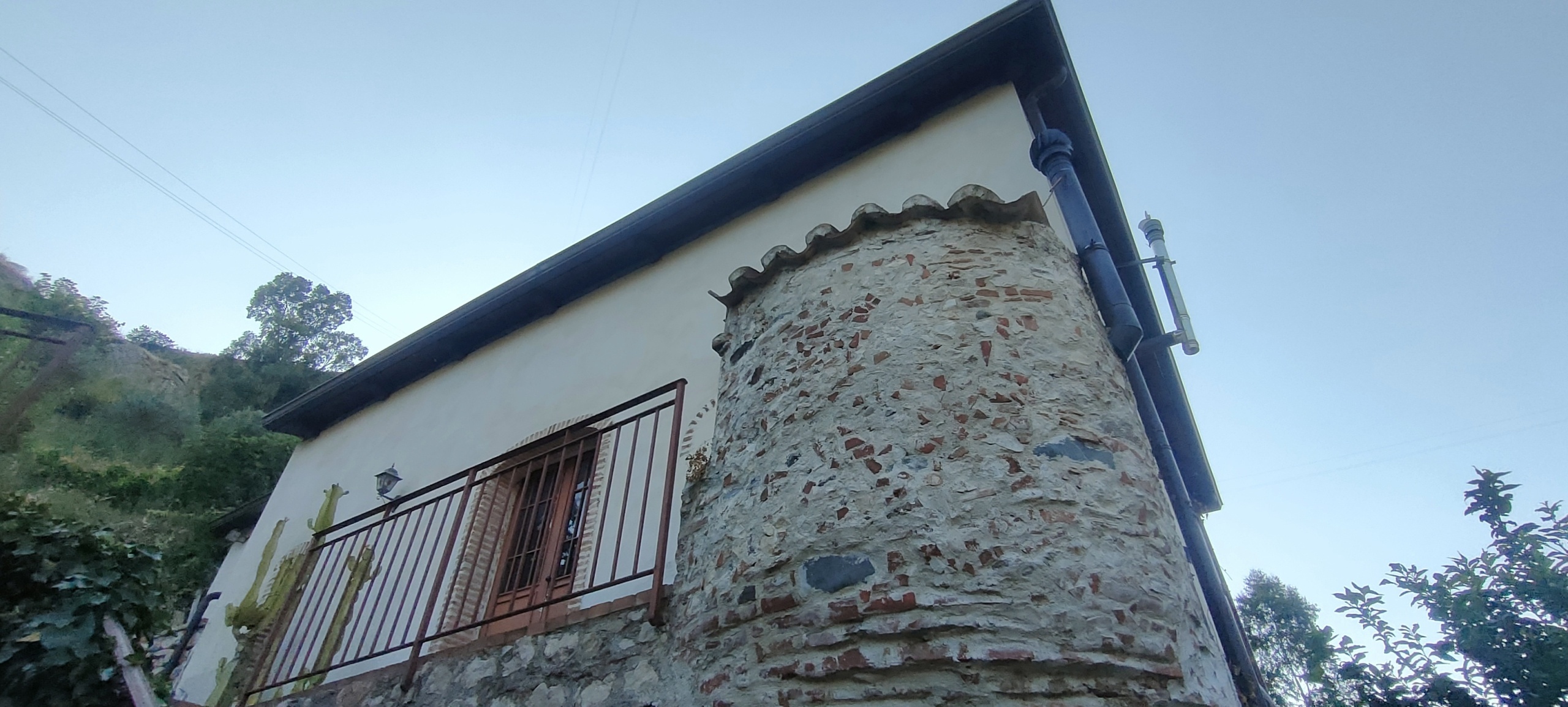Casa indipendente ristrutturata in via san sebastiano 11, Palizzi