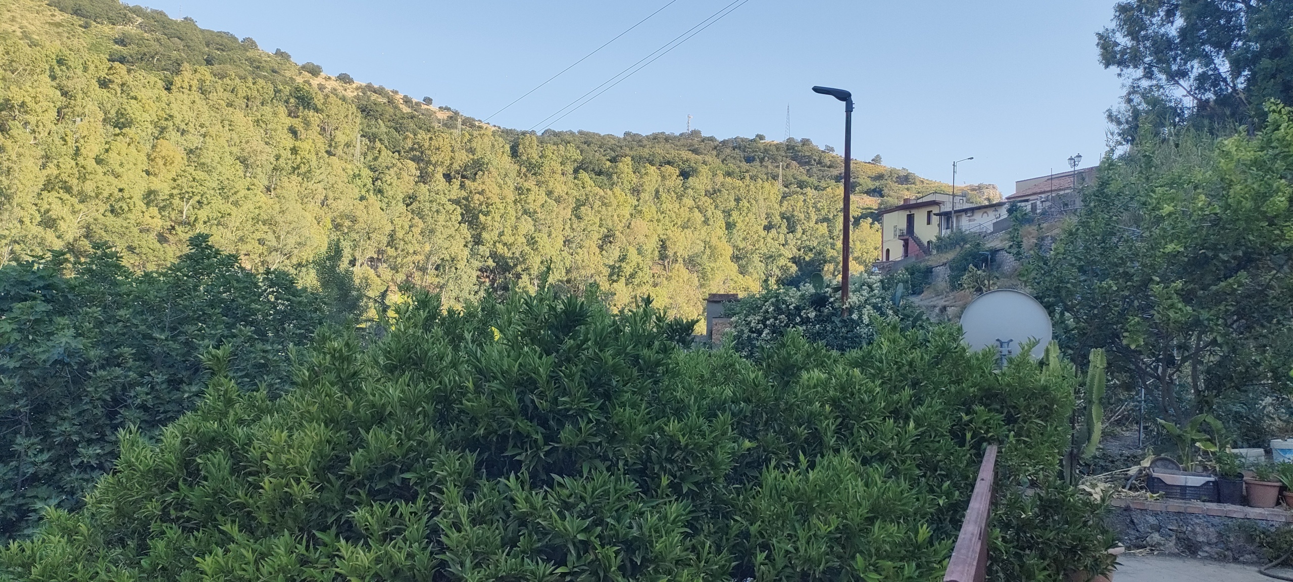 Casa indipendente ristrutturata in via san sebastiano 11, Palizzi
