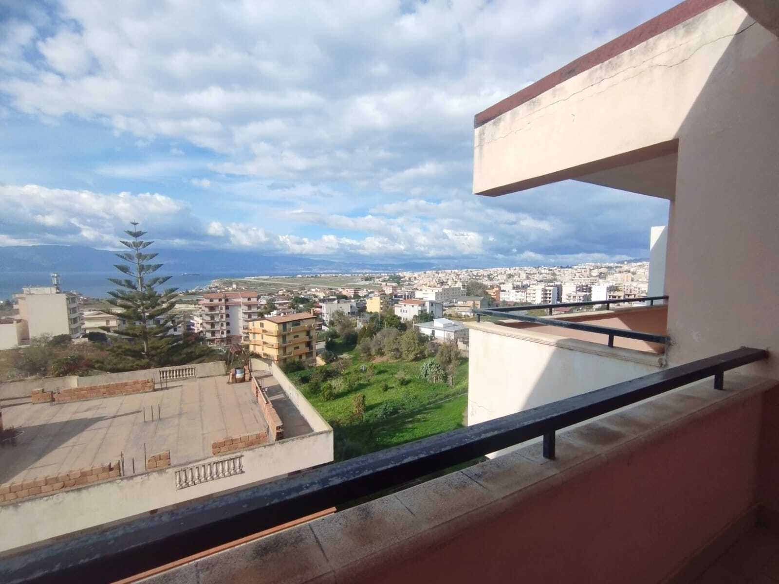 Attico in vendita in via trapezzoli sudvia trapezzoli sud san gregorio, Reggio Calabria