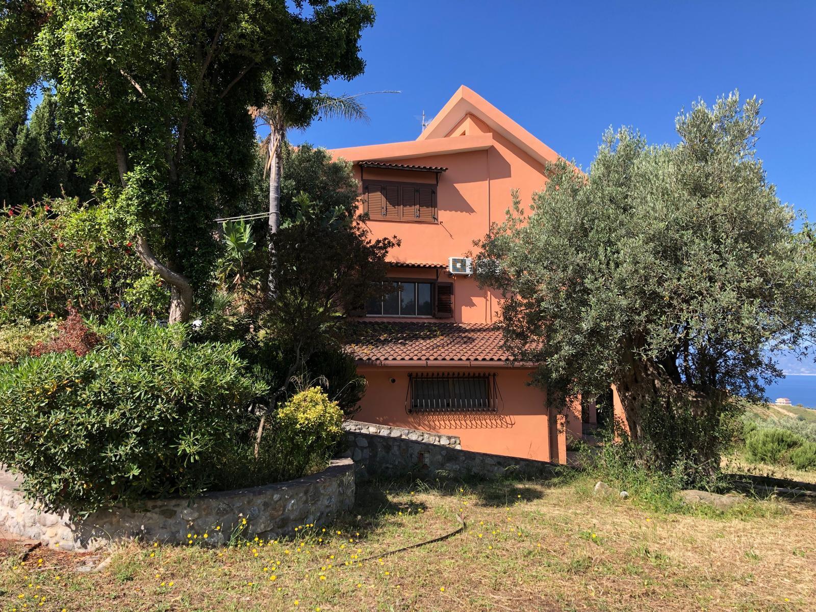 Villa in vendita in via provinciale per armo-gallina 57, Reggio Calabria