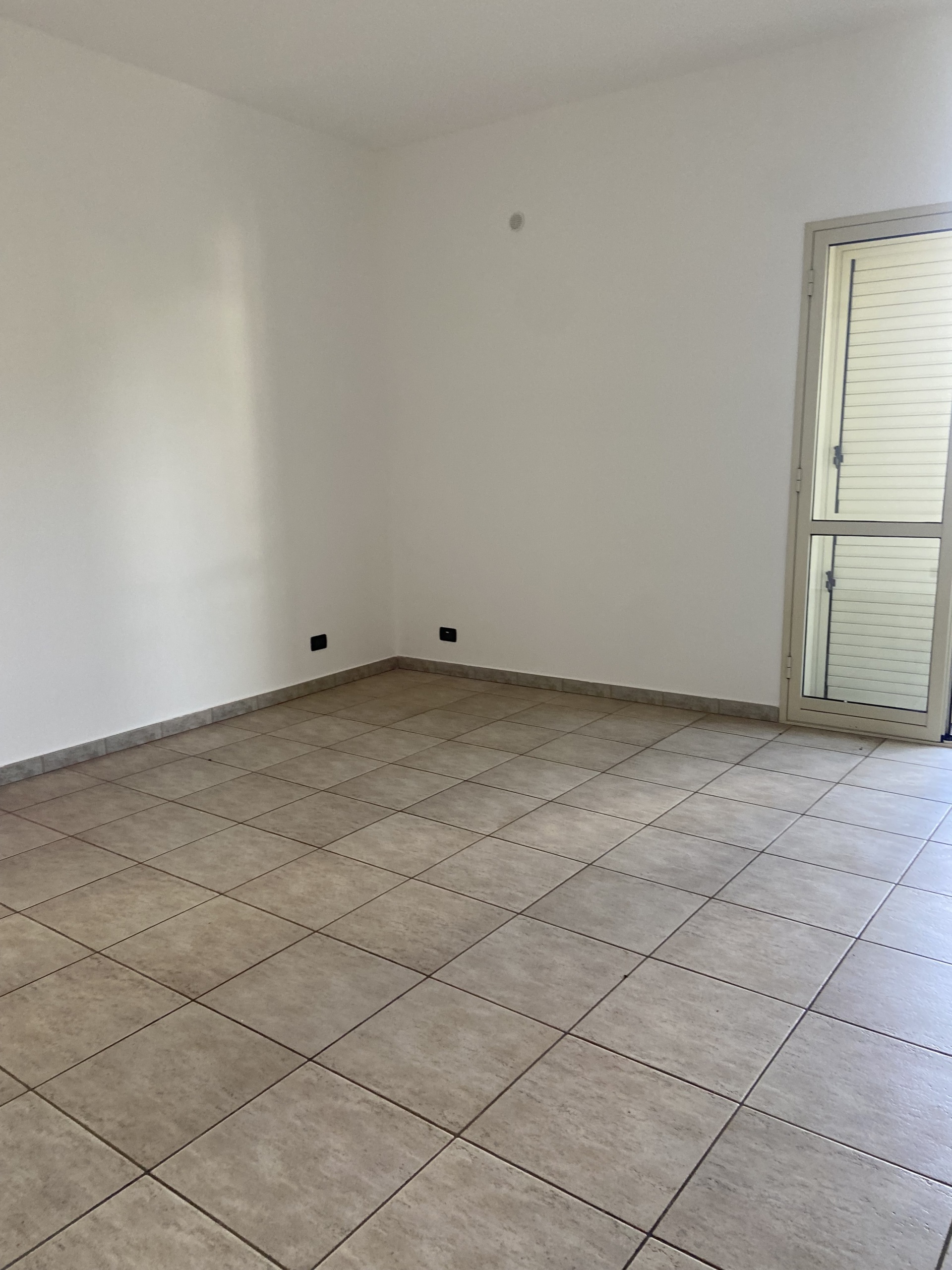 Quadrilocale in affitto in via abate sant'elia 147, Reggio Calabria